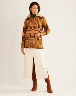 ALTERNATE VIEW OF WOMEN'S BROWNSVILLE COAT IN TAN HARDING STAR image number 3
