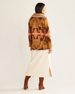 ALTERNATE VIEW OF WOMEN'S BROWNSVILLE COAT IN TAN HARDING STAR image number 5