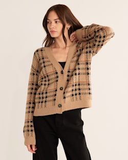 ALTERNATE VIEW OF WOMEN'S LUXE PLAID CROPPED CARDIGAN IN TAUPE MULTI PLAID image number 2