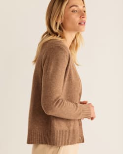 ALTERNATE VIEW OF WOMEN'S MERINO CROPPED CARDIGAN IN TAUPE DONEGAL image number 4