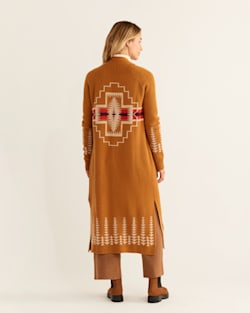 ALTERNATE VIEW OF WOMEN'S LONG DUSTER SWEATER IN MEDAL BRONZE MULTI image number 2