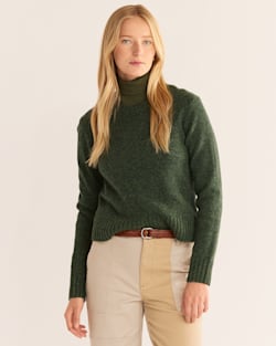 WOMEN'S SHETLAND COLLECTION CREWNECK IN DARK FIR image number 1