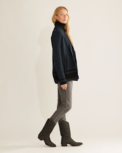ALTERNATE VIEW OF WOMEN'S STRIPED SHAWL-COLLAR SHETLAND CARDIGAN IN INDIGO HEATHER/BLACK image number 2