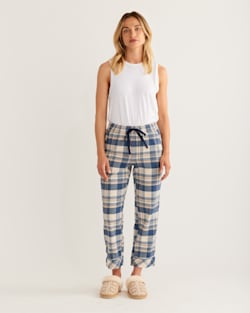 WOMEN'S PAJAMA PANTS IN BLUE/IVORY PLAID image number 1