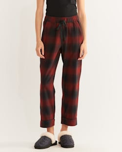 ALTERNATE VIEW OF WOMEN'S PAJAMA PANTS IN RED/BLACK OMBRE image number 2