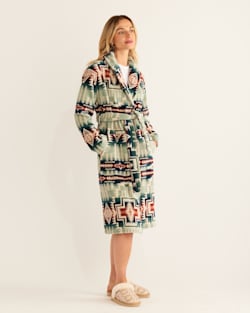 ALTERNATE VIEW OF WOMEN'S COTTON TERRY VELOUR ROBE IN SILVER BLUE HARDING STAR image number 2