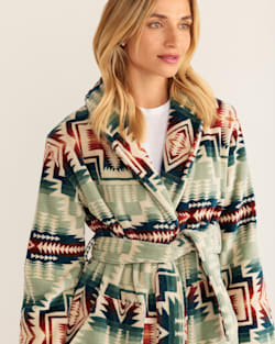 ALTERNATE VIEW OF WOMEN'S COTTON TERRY VELOUR ROBE IN SILVER BLUE HARDING STAR image number 4