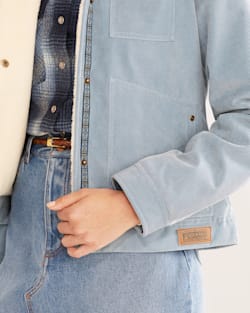 ALTERNATE VIEW OF WOMEN'S WIND RIVER CORDUROY TRUCKER JACKET IN FADED BLUE image number 4