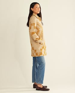 ALTERNATE VIEW OF WOMEN'S CLUB COLLAR WOOL JACKET IN GOLD ABIQUIU SKY image number 2