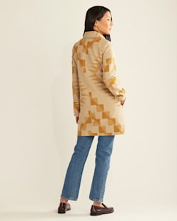 ALTERNATE VIEW OF WOMEN'S CLUB COLLAR WOOL JACKET IN GOLD ABIQUIU SKY image number 3