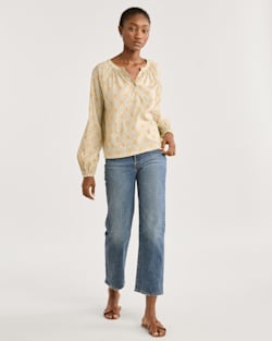 ALTERNATE VIEW OF WOMEN'S JANA POPOVER SHIRT IN DUSTY BLUE MULTI image number 4