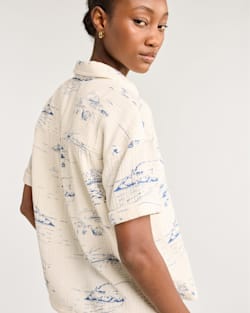 ALTERNATE VIEW OF WOMEN'S BUTTON-UP COTTON GAUZE SHIRT IN IVORY BEACH MULTI image number 5