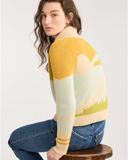 ALTERNATE VIEW OF WOMEN'S COASTLINE SCENIC CARDIGAN IN WOODASH MULTI image number 4