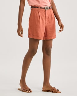 ALTERNATE VIEW OF WOMEN'S BIRCH BAY LINEN SHORTS IN REDWOOD image number 2