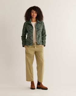 WOMEN'S SNAP-FRONT FLEECE JACKET IN DARK GREEN SACRED STAR image number 1