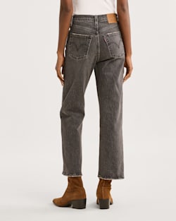 ALTERNATE VIEW OF WOMEN'S LEVI'S RIBCAGE STRAIGHT ANKLE JEANS IN WELL WORN image number 3