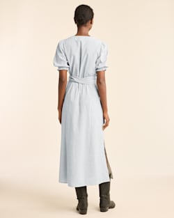 ALTERNATE VIEW OF WOMEN'S PUFF-SLEEVE WRAP DRESS IN VINTAGE INDIGO/WHITE image number 3