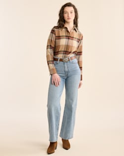 ALTERNATE VIEW OF WOMEN'S PLAID WORSTED WOOL SHIRT IN TAN/COPPER image number 5