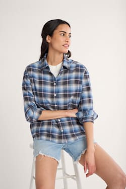 WOMEN'S PLAID BOYFRIEND DOUBLEBRUSHED FLANNEL SHIRT IN BLUE MULTI PLAID image number 1