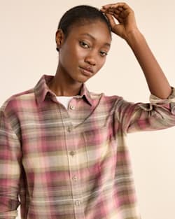 ALTERNATE VIEW OF WOMEN'S PLAID BOYFRIEND DOUBLEBRUSHED FLANNEL SHIRT IN ROSE/BROWN image number 5