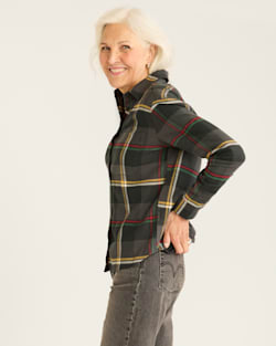 ALTERNATE VIEW OF WOMEN'S PLAID BOYFRIEND DOUBLEBRUSHED FLANNEL SHIRT IN BLACK MULTI image number 2