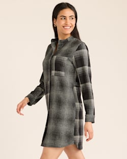 ワンピース Classic Glen Checkered Shirt Off-Shoulder Dress Shop Women's Centennial Plaid Shirt Dress | Pendleton