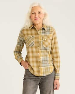 WOMEN'S LIMITED EDITION GAMBLER SHIRT IN TAN/BRONZE OMBRE image number 1