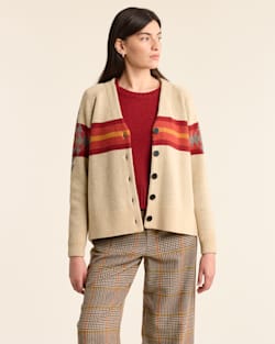 WOMEN'S LAMBSWOOL GRAPHIC CARDIGAN IN VINTAGE TAN MULTI image number 1