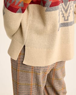 ALTERNATE VIEW OF WOMEN'S LAMBSWOOL GRAPHIC CARDIGAN IN VINTAGE TAN MULTI image number 4