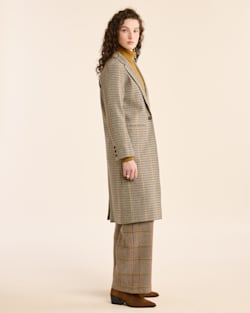 ALTERNATE VIEW OF WOMEN'S HUDSON LONG WOOL COAT IN TAN/BROWN CHECK image number 2