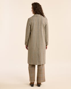 ALTERNATE VIEW OF WOMEN'S HUDSON LONG WOOL COAT IN TAN/BROWN CHECK image number 3