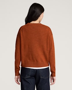ALTERNATE VIEW OF WOMEN'S MERINO SWEATER IN SPICE HEATHER image number 2