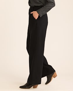 ALTERNATE VIEW OF WOMEN'S HERRINGBONE WOOL TROUSERS IN BLACK image number 3