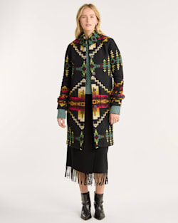 ALTERNATE VIEW OF WOMEN'S FOUR CORNERS ARCHIVE BLANKET COAT IN OXFORD image number 6