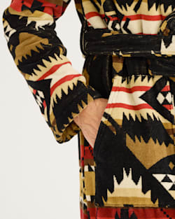 ALTERNATE VIEW OF WOMEN'S NEHALEM COTTON TERRY VELOUR ROBE IN BLACK/RED image number 4