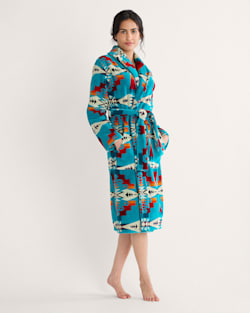 WOMEN'S TUCSON COTTON TERRY VELOUR ROBE IN TURQUOISE image number 1