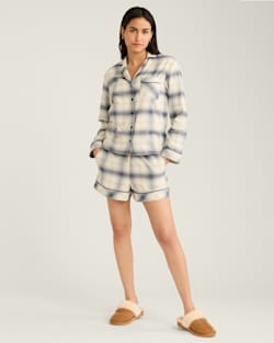 WOMEN'S PLAID FLANNEL PAJAMA SHORT SET IN LIGHT BLUE OMBRE image number 1