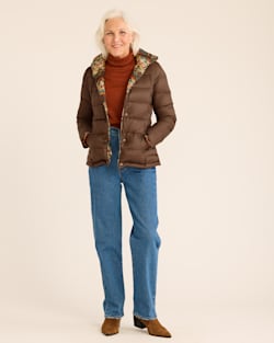 ALTERNATE VIEW OF WOMEN'S SOLSTICE CANYON REVERSIBLE JACKET IN BROWN MULTI image number 2