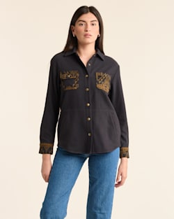 WOMEN'S HARDING UTILITY SHIRT IN GREY/MAROON TWILL image number 1