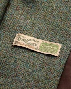 ALTERNATE VIEW OF WOMEN'S DAVIS HERRINGBONE WOOL BLAZER IN GREEN/SHALE MIX image number 6