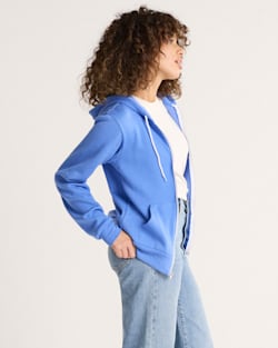 SIDE VIEW OF WOMEN'S HARDING GRAPHIC ZIP HOODIE IN BLUE HEATHER image number 3