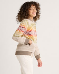 ALTERNATE VIEW OF WOMEN'S HOYT WOOL BOMBER IN TAN MULTI CASCADIA image number 3