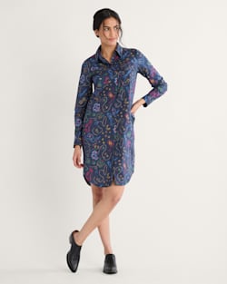 ALTERNATE VIEW OF WOMEN'S WESTERN PRINT GAMBLER SHIRT DRESS IN NAVY BRIGHTS image number 4