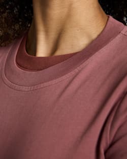 ALTERNATE VIEW OF WOMEN'S DESCHUTES TEE IN ROSE image number 4