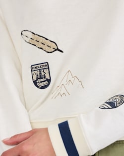 ALTERNATE VIEW OF WOMEN'S GRAPHIC FRENCH TERRY CREWNECK IN ANTIQUE WHITE image number 5