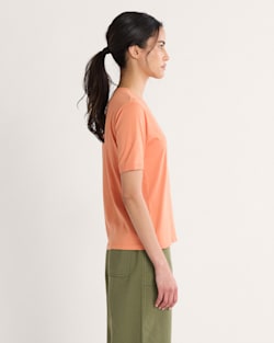 ALTERNATE VIEW OF WOMEN'S RETRO GRAPHIC TEE IN DUSTY ORANGE image number 3