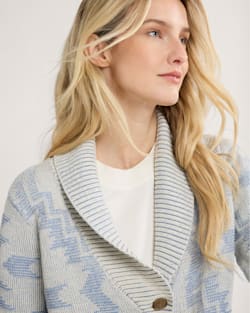 ALTERNATE VIEW OF WOMEN'S TEXTURED COTTON CARDIGAN IN ECRU/DUSTY BLUE image number 4