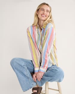 WOMEN'S COASTAL LINEN SHIRT IN MULTI STRIPE image number 1