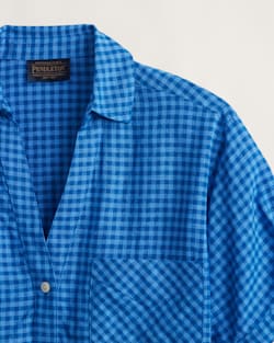 ALTERNATE VIEW OF WOMEN'S HARLOW LINEN SHIRT IN BLUE CHECK image number 5