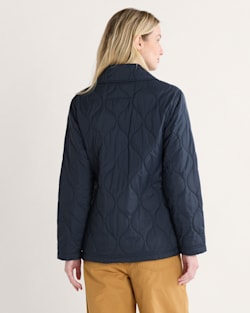 ALTERNATE VIEW OF WOMEN'S MARIGOLD CRINKLE QUILTED BARN COAT IN MIDNIGHT image number 2